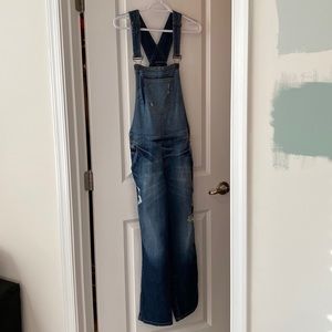 Guess overalls size 27 distressed